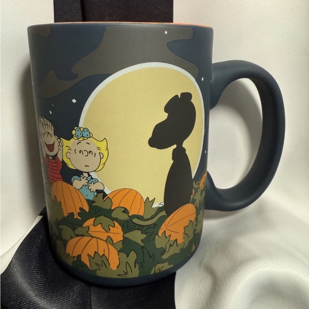 Peanuts Great Pumpkin Mug  Snoopy Silhouette with Linus & Sally Halloween